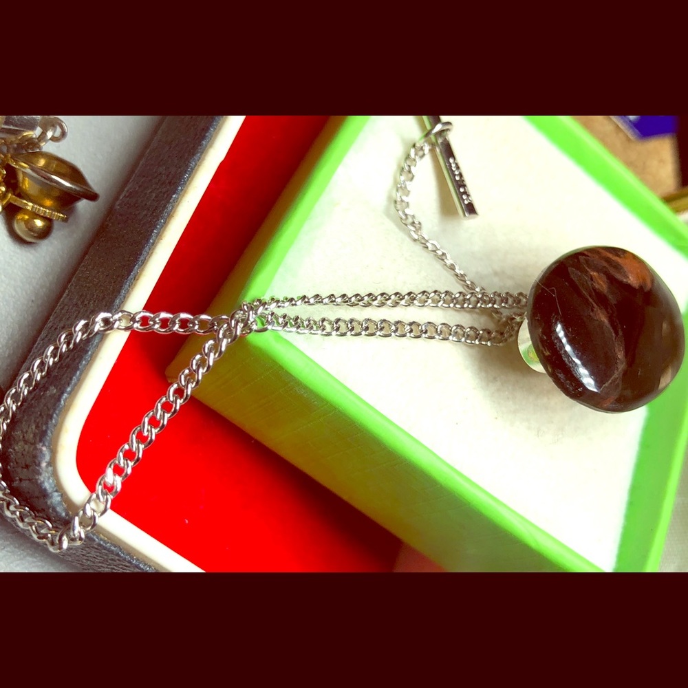 Danté Striped Agate Lapidary Cabochon Tie Tac